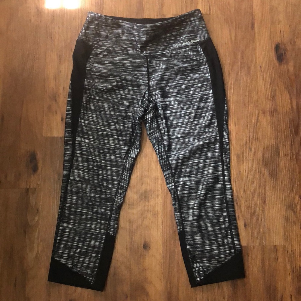 Eddie Bauer Capri leggings